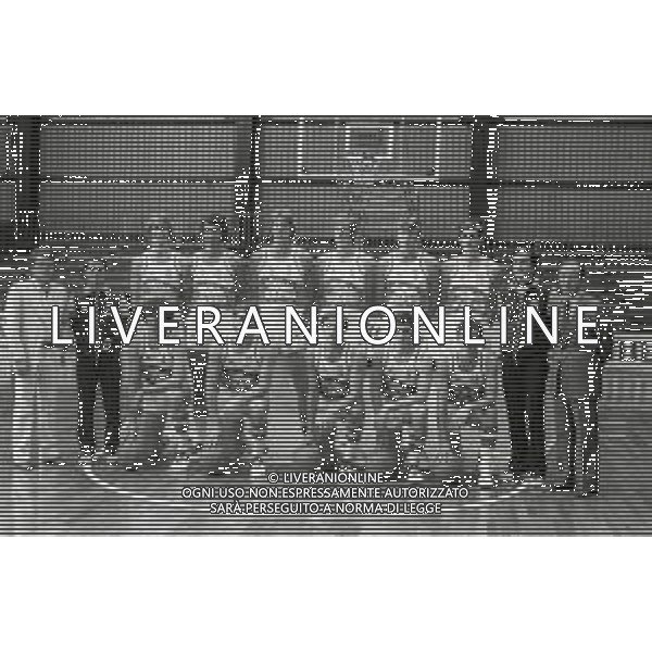1980-1981 CANTU\' LA FORMAZIONE DELLA SQUIBB BASKET CANTU\' FOTO ENRICO LIVERANI -AG ALDO LIVERANI SAS
