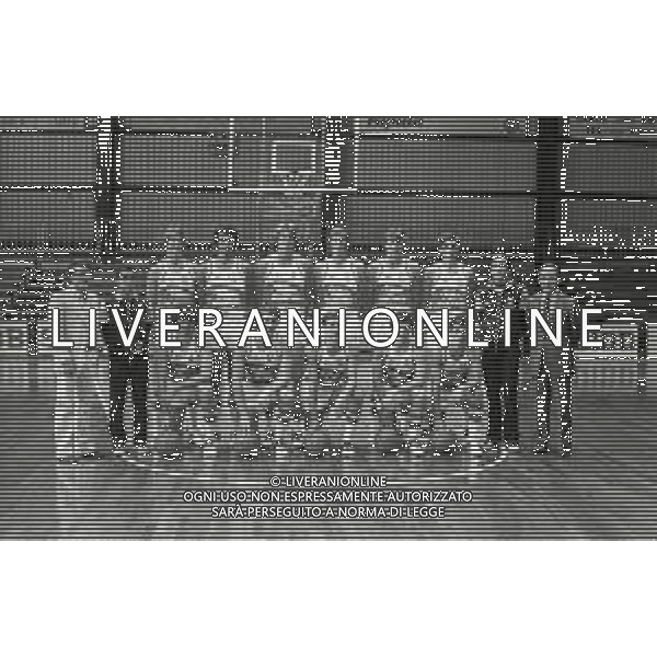 1980-1981 CANTU\' LA FORMAZIONE DELLA SQUIBB BASKET CANTU\' FOTO ENRICO LIVERANI -AG ALDO LIVERANI SAS