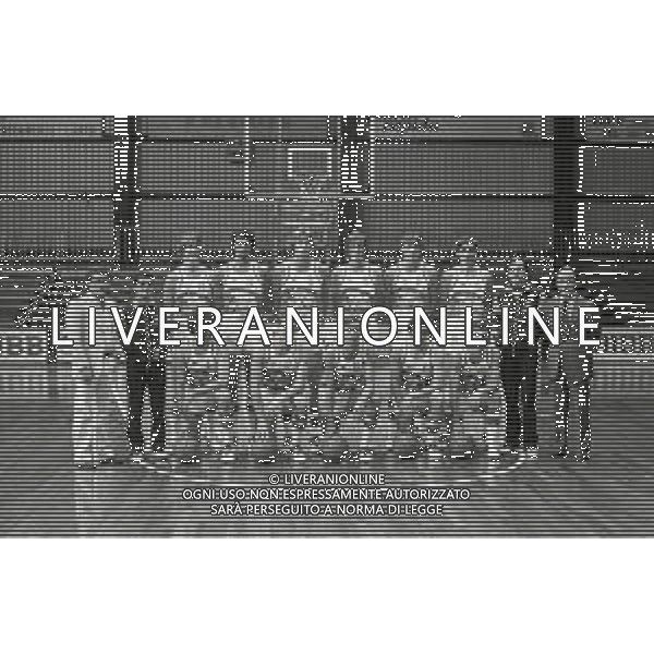 1980-1981 CANTU\' LA FORMAZIONE DELLA SQUIBB BASKET CANTU\' FOTO ENRICO LIVERANI -AG ALDO LIVERANI SAS