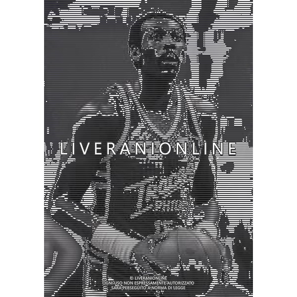 RETROSPETTIVA BOB MC ADOO BASKET NELLA FOTO BOB MC ADOO CON LA MAGLIA DELLA TRACER MILANO NELL\'ANNO 1987-1988 AG ALDO LIVERANI SAS  