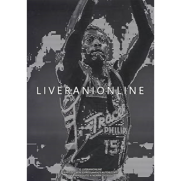 RETROSPETTIVA BOB MC ADOO BASKET NELLA FOTO BOB MC ADOO CON LA MAGLIA DELLA TRACER MILANO NELL\'ANNO 1987-1988 AG ALDO LIVERANI SAS  