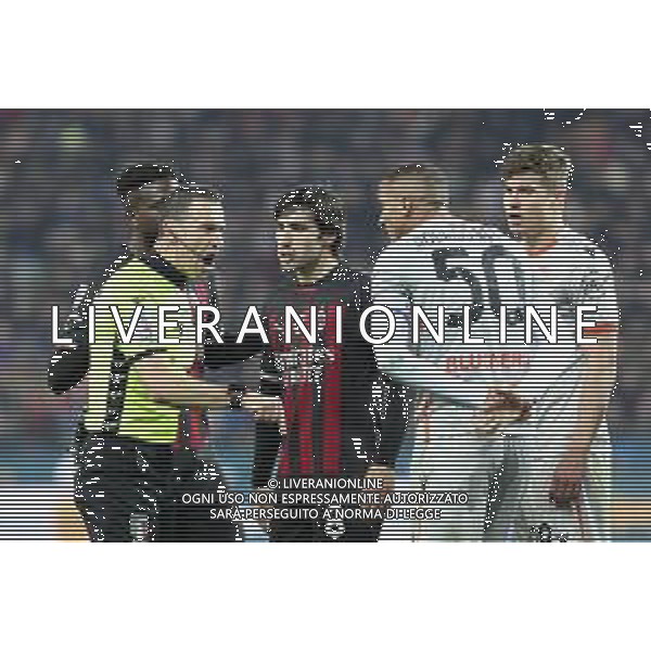 Foto Paola Garbuio/Aldo Liverani Udinese - milan campionato Calcio serie A Tim 18 Marzo 2023 - Udine, Italia - sport, calcio Udinese-Milan Nella foto: arbitro Daniele Doveri, proteste dell’udinese Rodrigo Becao, Sandro Tonali e Jaka Bijol ©AGENZIA ALDO LIVERANI SAS