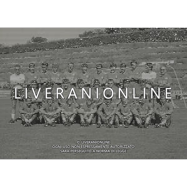 1987-1988 RITIRO FIORENTINA CALCIO NELLA FOTO LA FORMAZIONE DELLA FIORENTINA IN RITIRO AG ALDO LIVERANI SAS