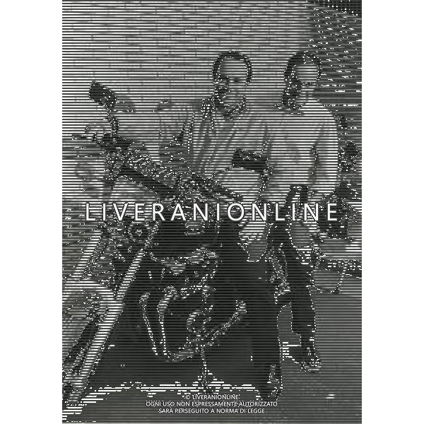 RETROSPETTIVA CARLO VERDONE ATTORE NELLA FOTO CARLO VERDONE A ROMA CON IL FRATELLO LUCA FOTO MASTERPHOTO-AG ALDO LIVERANI SAS 
