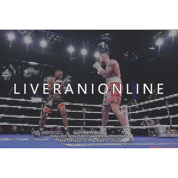 TVRG Germaine Brown (GBR) SX e Ivan Zucco (ITA) DX incontro Ivan Zucco (ITA) vs Germaine Brown (GBR) valido per il titolo WBC categoria Pesi Medi Milano Boxing Night Milano 24-03-2023 Allianz Cloud - PalaLido foto Roberto Garavaglia/ag. Aldo Liverani sas / AGENZIA ALDO LIVERANI SAS