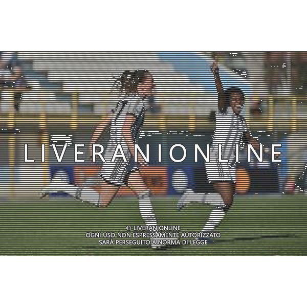 TVRG Sara Bjork Gunnarsdottir (Juventus) SX e Lineth Beerensteyn (Juventus) DX esultano dopo il gol del 2 a 0 Inter vs Juventus Sesto San Giovanni (MI) 25-03-2023 Stadio Ernesto Breda Serie A femminile TIMVISION 2a giornata Poule Scudetto foto Roberto Garavaglia/ag. Aldo Liverani sas / AGENZIA ALDO LIVERANI SAS