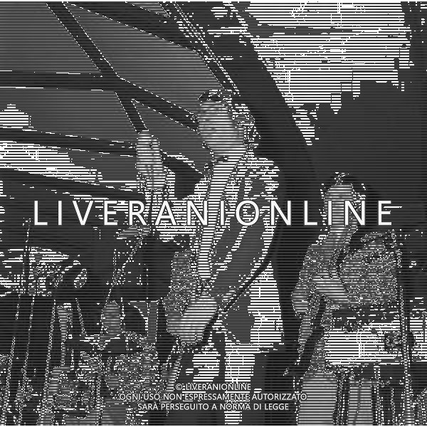 RETROSPETTIVA NICOLA DI BARI CANTAUTORE  NELLA FOTO SI ESIBISCE ALLE ROTONDE DI GARLASCO NELL\'ANNO 1969 ©Archivio Giovanni Liverani / AGENZIA ALDO LIVERANI SAS