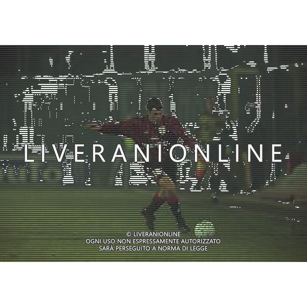 02-12-1999 BERGAMO ANDATA DI OTTAVI DI FINALE DI COPPA ITALIA ATALANTA-MILAN 3-2 NELLA FOTO MAX TONETTO AG ALDO LIVERANI SAS