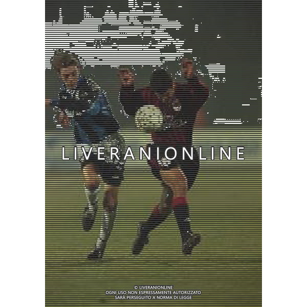 02-12-1999 BERGAMO ANDATA DI OTTAVI DI FINALE DI COPPA ITALIA ATALANTA-MILAN 3-2 NELLA FOTO MAX TONETTO AG ALDO LIVERANI SAS