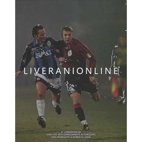 02-12-1999 BERGAMO ANDATA DI OTTAVI DI FINALE DI COPPA ITALIA ATALANTA-MILAN 3-2 NELLA FOTO ANDRIY SHEVCENKO E FABIO GALLO AG ALDO LIVERANI SAS