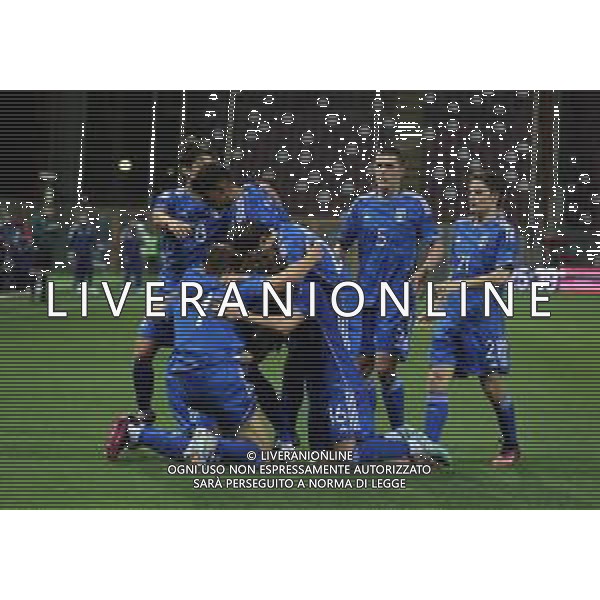 ITALIA U21 - UCRAINA UNDER 21 PARTITA AMICHEVOLE, REGGIO CALABRIA 27.03.2023 In foto: Esultanza dopo gol Lorenzo Colombo - abbraccio ©Pasquale Garreffa / AGENZIA ALDO LIVERANI SAS