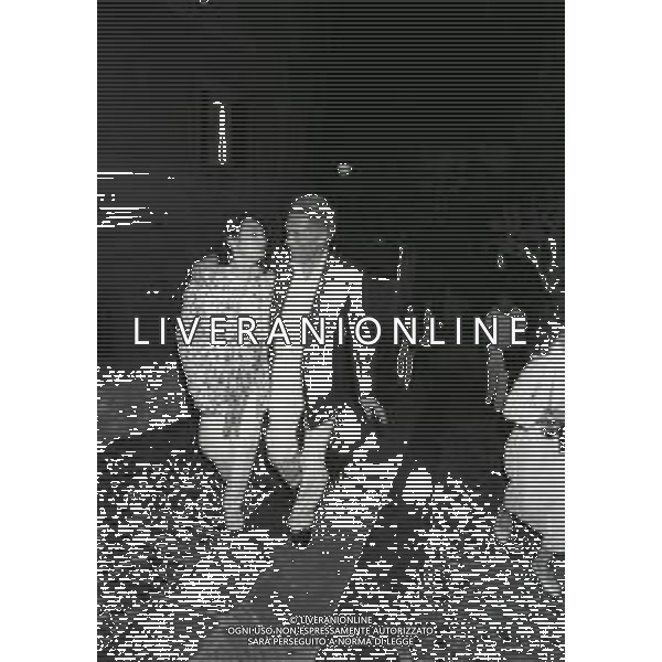 RETROSPETTIVA GIORGIO FALK INDUSTRIALE NELLA FOTO GIORGIO FALK CON ROSANNA SCHIAFFINO NELL\'ANNO 1989 AG ALDO LIVERANI SAS  