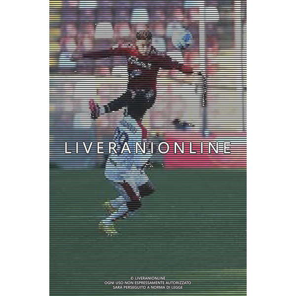 18.03..2023 REGGIO CALABRIA STADIO ORESTE GRANILLO. CAMPIONATO NAZIONALE SERIE B REGGINA VS CAGLIARI IN FOTO NICCOLO\' PIEROZZI REGGINA E ANTOINE MAKOUMBOU CAGLIARI ©PASQUALE GARREFFA / AGENZIA ALDO LIVERANI SAS
