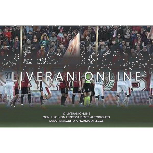 18.03..2023 REGGIO CALABRIA STADIO ORESTE GRANILLO. CAMPIONATO NAZIONALE SERIE B REGGINA VS CAGLIARI IN FOTO IN ATTESA DEL VAR PER LA CONFERMA DEL SECONDO RIGORE PER IL CAGLIARI ©PASQUALE GARREFFA / AGENZIA ALDO LIVERANI SAS