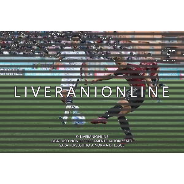 18.03..2023 REGGIO CALABRIA STADIO ORESTE GRANILLO. CAMPIONATO NAZIONALE SERIE B REGGINA VS CAGLIARI IN FOTO GABRIELE GORI REGGINA E ALBERTO DOSSENA CAGLIARI ©PASQUALE GARREFFA / AGENZIA ALDO LIVERANI SAS