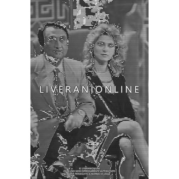 RETROSPETTIVA EMILIO FEDE GIORNALISTA E CONDUTTORE TELEVISIVO NELLA FOTO CON RAMONA DELL\'ABATE NEL PROGRAMMA \'TEST\' NEL 1983 ©Archivio Giovanni Liverani / AGENZIA ALDO LIVERANI SAS