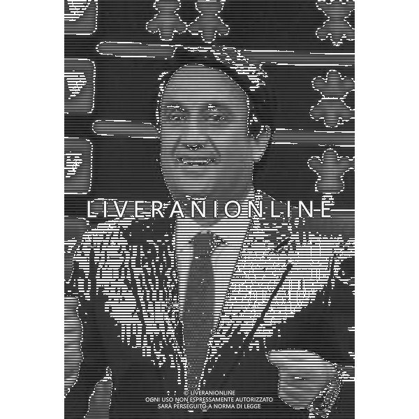 RETROSPETTIVA EMILIO FEDE GIORNALISTA E CONDUTTORE TELEVISIVO NELLA FOTO NEL PROGRAMMA \'TEST\' NEL 1984 ©Archivio Giovanni Liverani / AGENZIA ALDO LIVERANI SAS