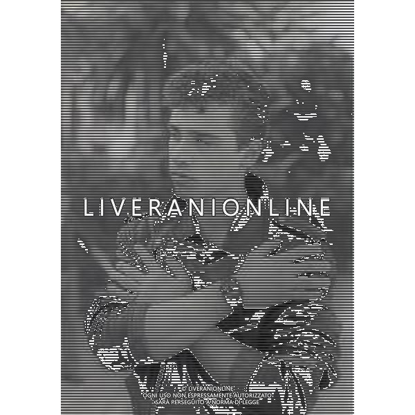 RETROSPETTIVA EROS RAMAZZOTTI CANTANTE NELLA FOTO EROS RAMAZZOTTI A SANREMO NELL\'ANNO 1984 AG ALDO LIVERANI SAS