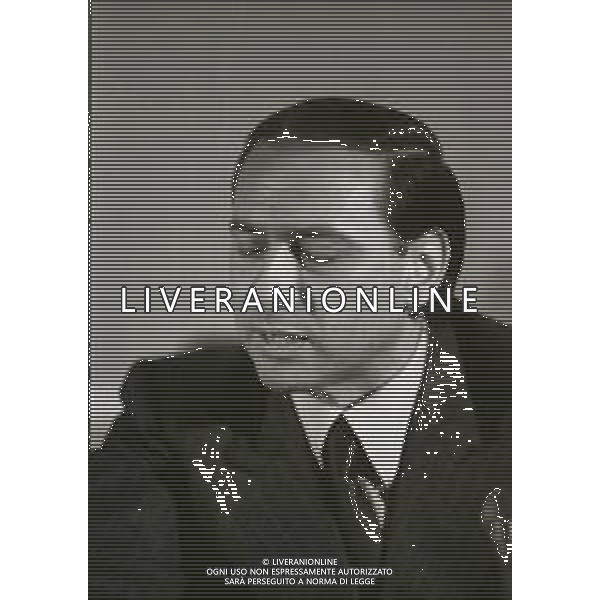 RETROSPETTIVA SILVIO BERLUSCONI IMPRENDITORE NELLA FOTO SILVIO BERLUSCONI A PALAZZO MARINO A MILANO NELL\'ANNO 1980-1981 AG ALDO LIVERANI SAS