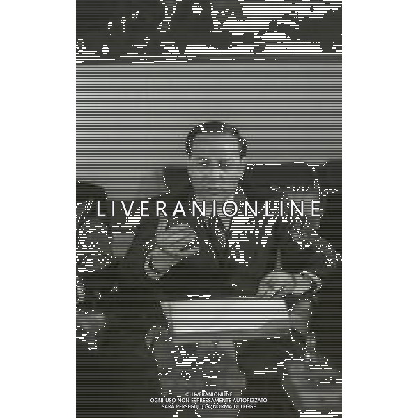 RETROSPETTIVA SILVIO BERLUSCONI IMPRENDITORE NELLA FOTO SILVIO BERLUSCONI A PALAZZO MARINO A MILANO NELL\'ANNO 1980-1981 AG ALDO LIVERANI SAS