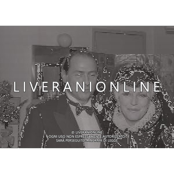 RETROSPETTIVA SILVIO BERLUSCONI IMPRENDITORE NELLA FOTO SILVIO BERLUSCONI CON VALENTINA CORTESE ALLA PRIMA DELLA COMMEDIA“MARIA STUARDA“NELL\'ANNO 1983 AG ALDO LIVERANI SAS 