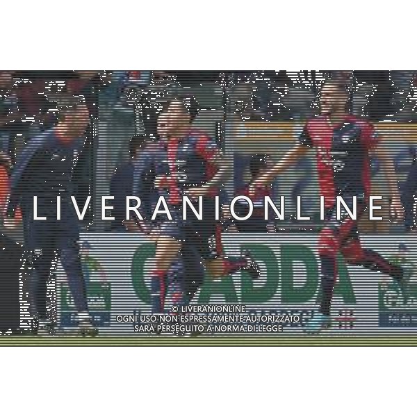 1-4-2023. Cagliari Calcio-F.C. Sudtirol AltoAdige. 30° giornata serie BKT 2022/2023, stadio Unipol Domus Cagliari. Foto Salvatore Moi/Aldo Liverani s.a.s. Nella foto: Gol ed esultanta in casa, del Cagliari Calcio contro F.C. Sudtirol Alto Adige allo stadio Unipol Domuis di Cagliari. Segna: Gianluca Lapadula Cagliari ©MOI SALVATORE / AGENZIA ALDO LIVERANI SAS