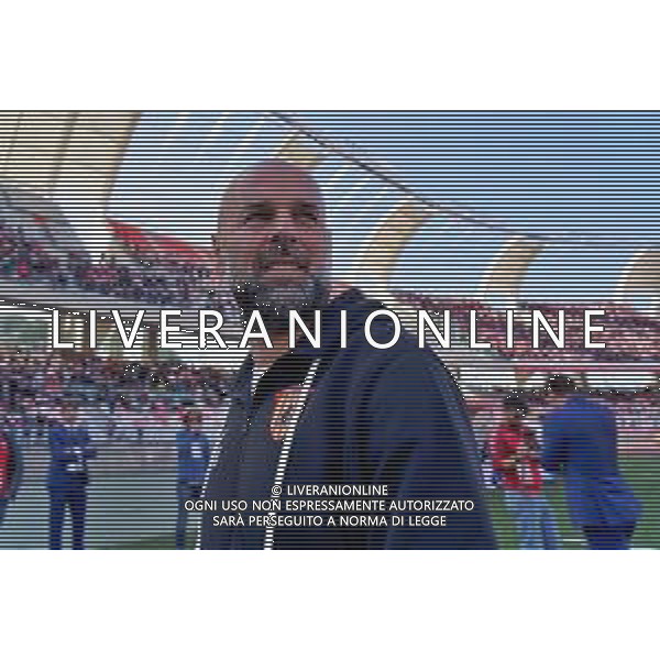 coach Roberto Stellone (Benevento Calcio) during the Italian soccer Serie B match SSC Bari vs Benevento Calcio on April 1, 2023 at the San Nicola stadium in Bari, Italy. Photo by Emmanuele Mastrodonato/ag. Aldo Liverani sas / AGENZIA ALDO LIVERANI SAS