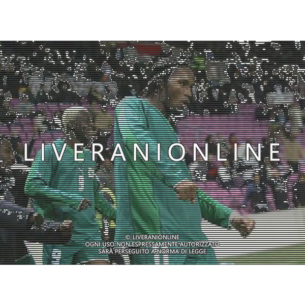 Ginevra 16/11/2005 Italia - Costa d\'Avorio amichevole nazionale nella foto l\'esultanza dopo il gol di didier drogba ph luzzani/agenzia aldo liverani