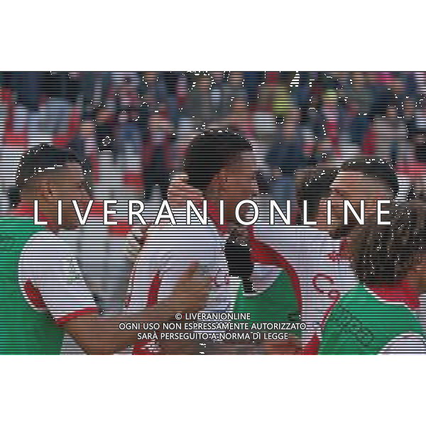 esultanza - Michael Folorunsho (SSC Bari) celebrates after scoring a goal with Mirco Antenucci (SSC Bari) during the Italian soccer Serie B match SSC Bari vs Benevento Calcio on April 1, 2023 at the San Nicola stadium in Bari, Italy. Photo by Emmanuele Mastrodonato/ag. Aldo Liverani sas / AGENZIA ALDO LIVERANI SAS