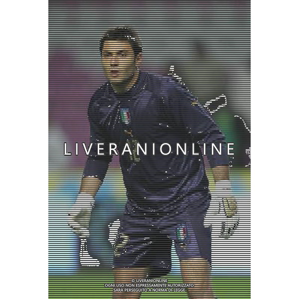 Ginevra 16/11/2005 Italia - Costa d\'Avorio amichevole nazionale nella foto l\'esordio di marco amelia ph luzzani/agenzia aldo liverani