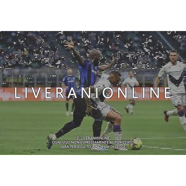 Romelu Lukaku (Inter) e Igor Julio dos Santos de Paulo (Fiorentina) Inter vs Fiorentina Milano 01-04-2023 Stadio Giuseppe Meazza - San Siro Campionato Serie A TIM - 28a giornata foto Roberto Garavaglia/ag. Aldo Liverani sas/AGENZIA ALDO LIVERANI SAS