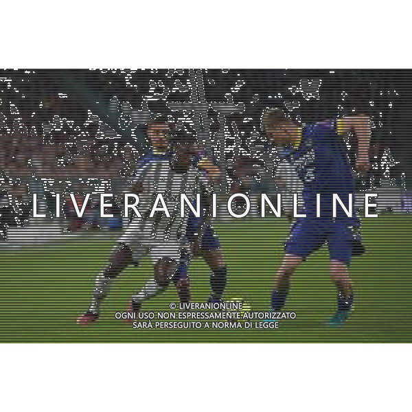 TVMV-Torino 01.04.2023 Allianz Stadium ©Manuela Viganti/Agenzia Aldo Liverani Juventus vs Hellas Verona Campionato Calcio Serie A TIM 2022/2023 28a giornata Nella foto: moise kean e federico ceccherini ©VIGANTI / AGENZIA ALDO LIVERANI SAS