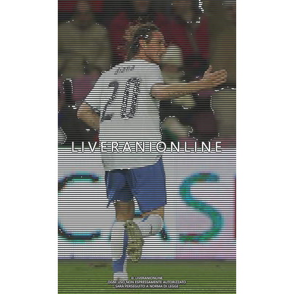 Ginevra 16/11/2005 Italia - Costa d\'Avorio amichevole nazionale nella foto esultanza dopo il gol di diana stefano aimo ph andry/agenzia aldo liverani