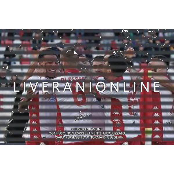 Michael Folorunsho (SSC Bari) celebrates after scoring a goal with teammates during the Italian soccer Serie B match SSC Bari vs Benevento Calcio on April 1, 2023 at the San Nicola stadium in Bari, Italy. Photo by Emmanuele Mastrodonato/ag. Aldo Liverani sas