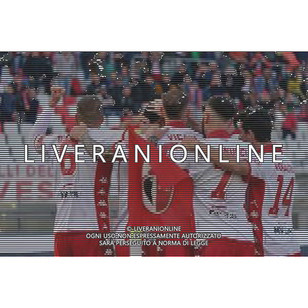 Michael Folorunsho (SSC Bari) celebrates after scoring a goal with teammates during the Italian soccer Serie B match SSC Bari vs Benevento Calcio on April 1, 2023 at the San Nicola stadium in Bari, Italy. Photo by Emmanuele Mastrodonato/ag. Aldo Liverani sas