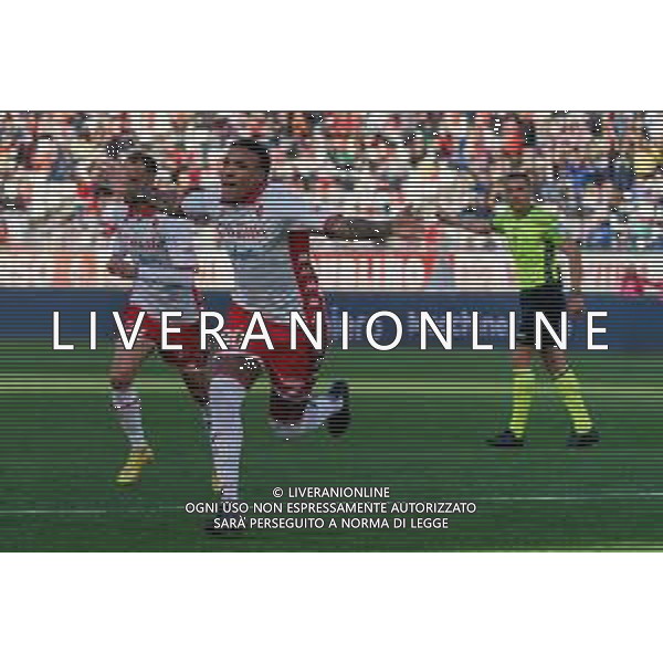 Michael Folorunsho (SSC Bari) celebrates after scoring a goal during the Italian soccer Serie B match SSC Bari vs Benevento Calcio on April 1, 2023 at the San Nicola stadium in Bari, Italy. Photo by Emmanuele Mastrodonato/ag. Aldo Liverani sas