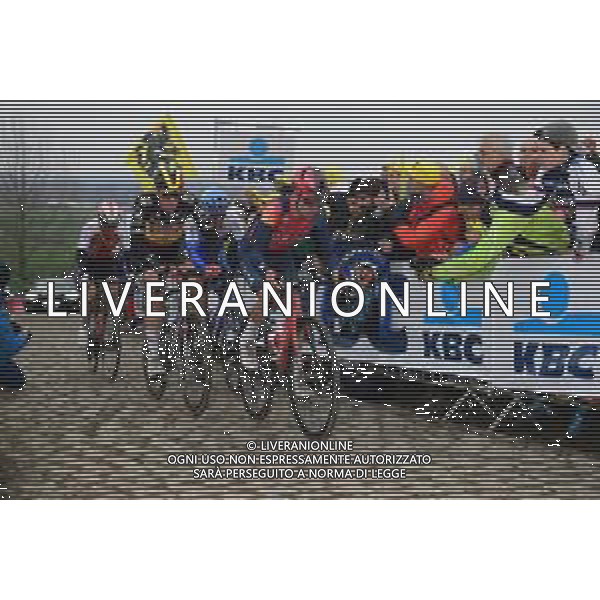 02-04-2023 Tour Des Flandres; 2023, Ineos Grenadiers; Pidcock, Thomas; Paterberg; ©SIROTTI / AGENZIA ALDO LIVERANI SAS