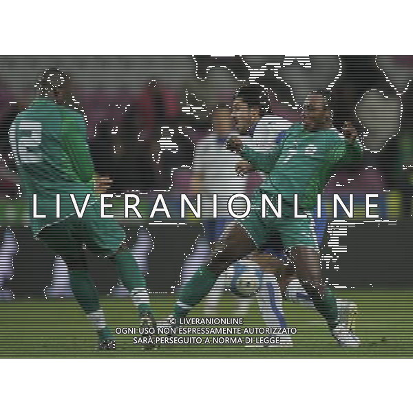 Ginevra 15 novembre 2005 Italia - Costa D\'Avorio amichevole nella foto: Gattuso Ivan Gennaro e Abdoulaye Djire foto Andry / Ag. Aldo Liverani