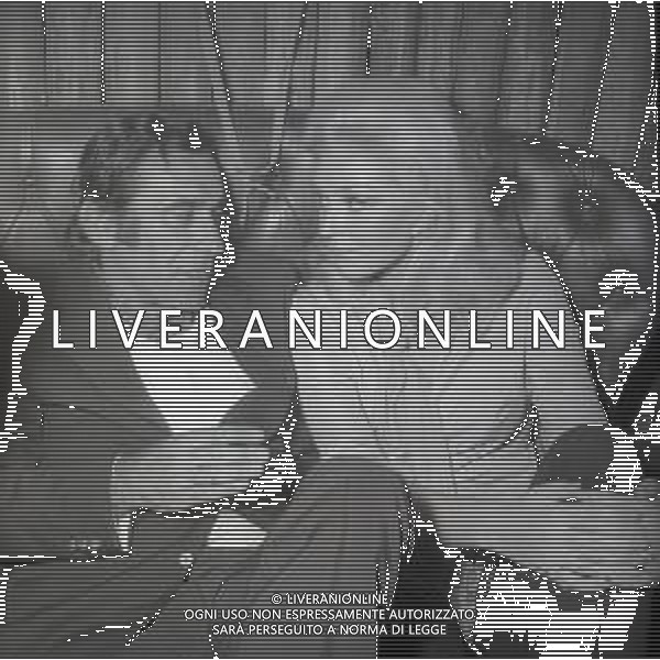 RETROSPETTIVA ALBERTO LUPO ATTORE NELLA FOTO ALBERTO LUPO CON PAOLA ROSSI NELL\'ANNO 1970 A MILANO AG ALDO LIVERANI SAS  