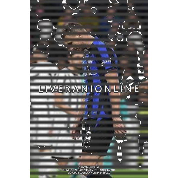 Torino 04.04.2023 Allianz Stadium © Manuela Viganti/Agenzia Aldo Liverani Juventus vs Inter Coppa Italia Frecciarossa 2022/2023 Semifinale Andata Nella foto: delusione edin dzeko ©AGENZIA ALDO LIVERANI SAS