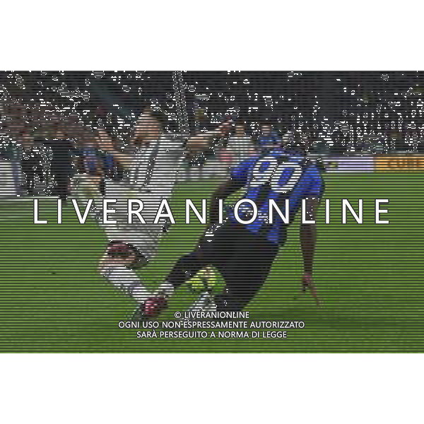 Torino 04.04.2023 Allianz Stadium © Manuela Viganti/Agenzia Aldo Liverani Juventus vs Inter Coppa Italia Frecciarossa 2022/2023 Semifinale Andata Nella foto: federico gatti-lukaku romelu ©AGENZIA ALDO LIVERANI SAS