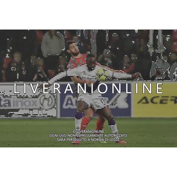 TVRG Jonathan Ikone\' (Fiorentina) e Matteo Bianchetti (Cremonese) Cremonese vs Fiorentina Cremona 05-04-2023 Stadio Giovanni Zini Coppa Italia Frecciarossa - semifinali gara di andata foto Roberto Garavaglia/ag. Aldo Liverani sas / AGENZIA ALDO LIVERANI SAS