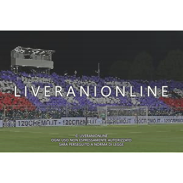 TVRG tifosi Fiorentina Cremonese vs Fiorentina Cremona 05-04-2023 Stadio Giovanni Zini Coppa Italia Frecciarossa - semifinali gara di andata foto Roberto Garavaglia/ag. Aldo Liverani sas / AGENZIA ALDO LIVERANI SAS
