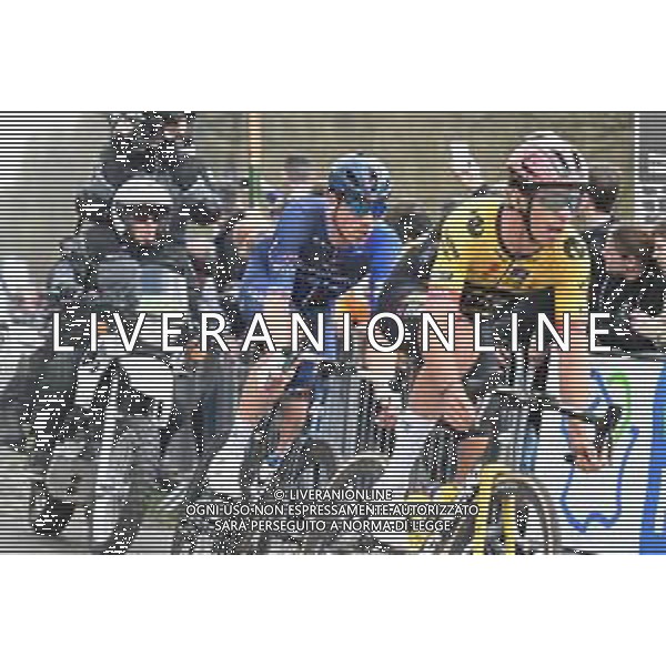 09-04-2023 Paris - Roubaix; 2023, Jumbo - Visma; 2023, Groupama - Fdj; Laporte, Christophe; Kung, Stefan; Arenberg; ©SIROTTI / AGENZIA ALDO LIVERANI SAS