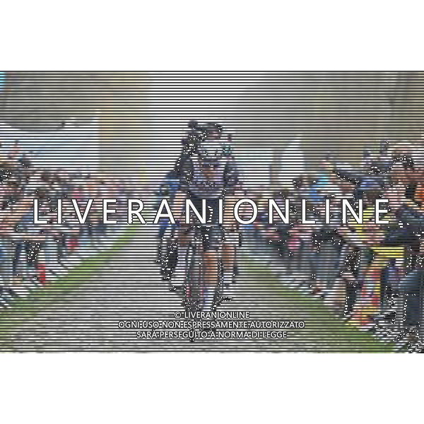 09-04-2023 Paris - Roubaix; 2023, Uae Emirates; Bax, Sjoerd; Arenberg; ©SIROTTI / AGENZIA ALDO LIVERANI SAS