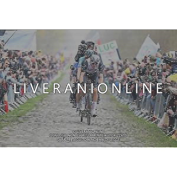 09-04-2023 Paris - Roubaix; 2023, Uae Emirates; Bax, Sjoerd; Arenberg; ©SIROTTI / AGENZIA ALDO LIVERANI SAS