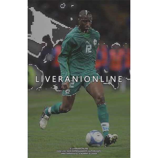 Ginevra (CH) 16/11/2005 Amichevole nazionale italiana calcio italia-costa d\'avorio nella foto abdoulaye meite ph marco luzzani s.a.s.