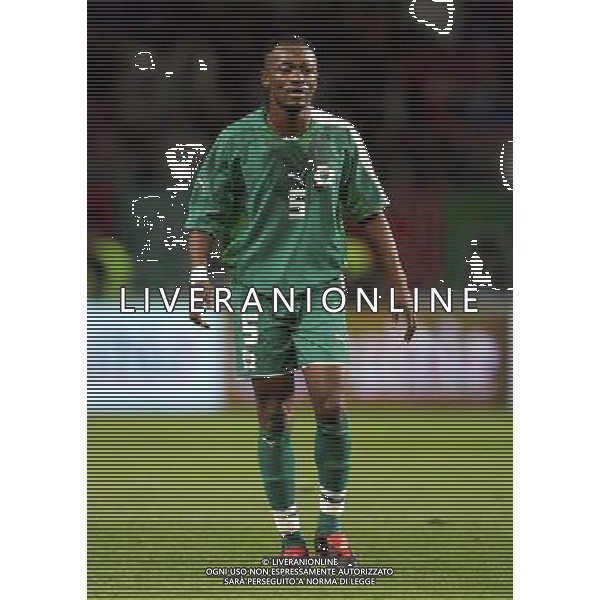 Ginevra (CH) 16/11/2005 Amichevole nazionale italiana calcio italia-costa d\'avorio nella foto didier zokora ph marco luzzani s.a.s.