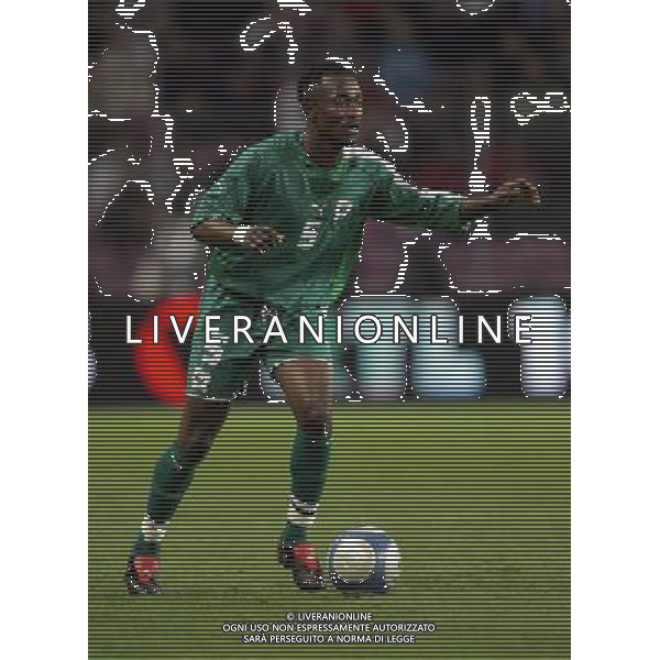 Ginevra (CH) 16/11/2005 Amichevole nazionale italiana calcio italia-costa d\'avorio nella foto didier zokora ph marco luzzani s.a.s.