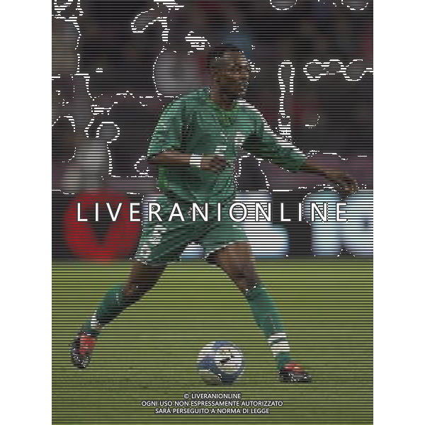 Ginevra (CH) 16/11/2005 Amichevole nazionale italiana calcio italia-costa d\'avorio nella foto didier zokora ph marco luzzani s.a.s.